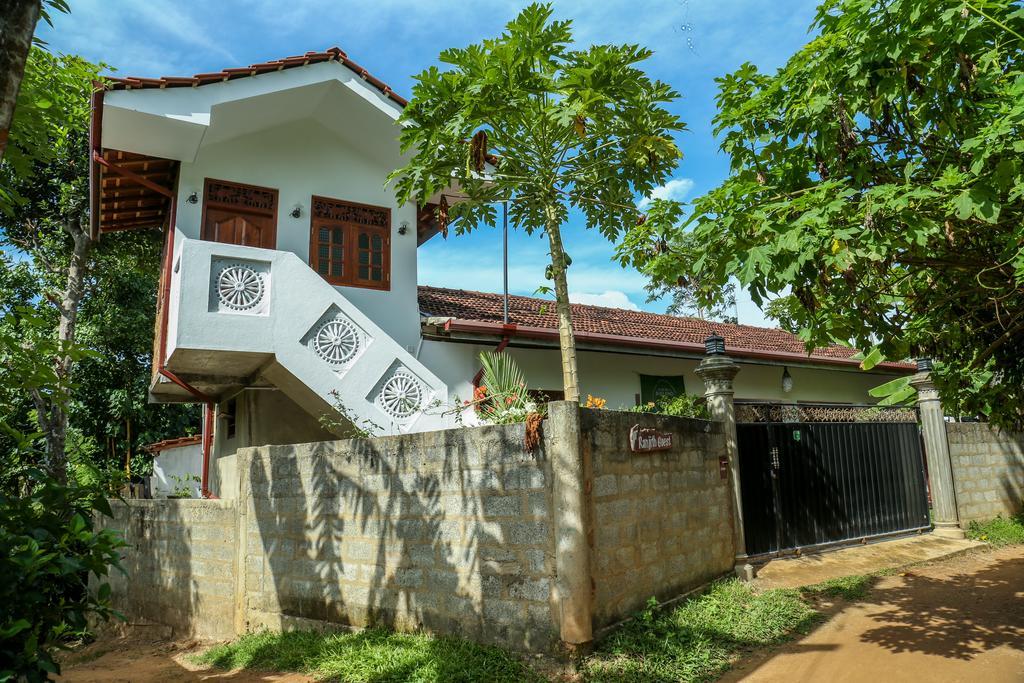 Ranjith Guest Hotel Mirissa Exterior foto